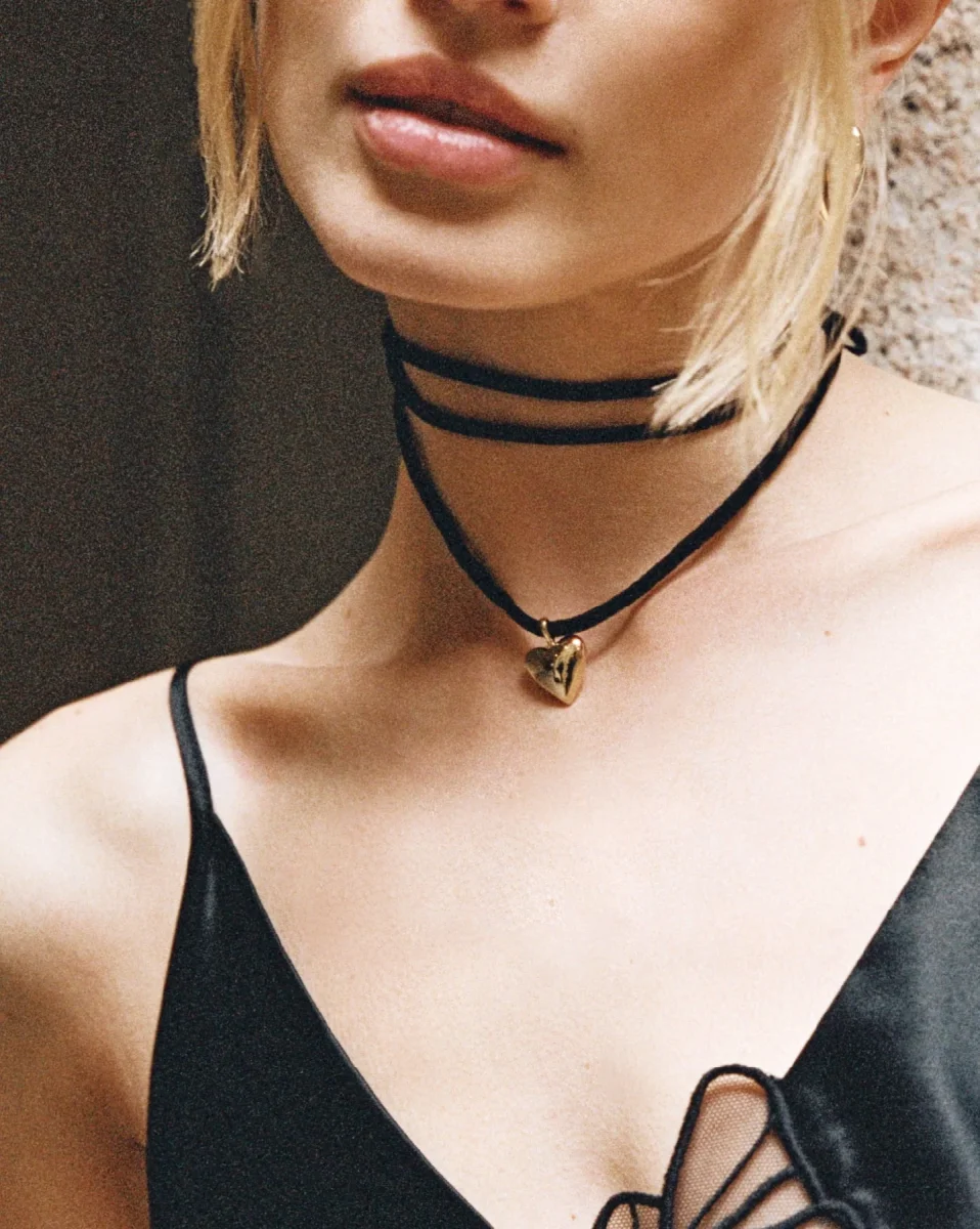 Amore Velvet Cord Necklace – Bild 9